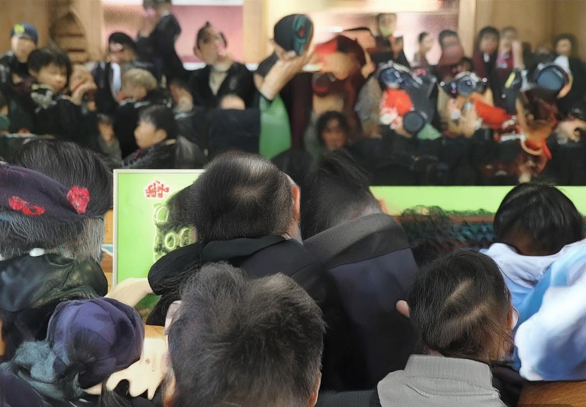 比勒菲尔德2:0科隆：赛季首胜背后的战术对决与防守胜利(图3)