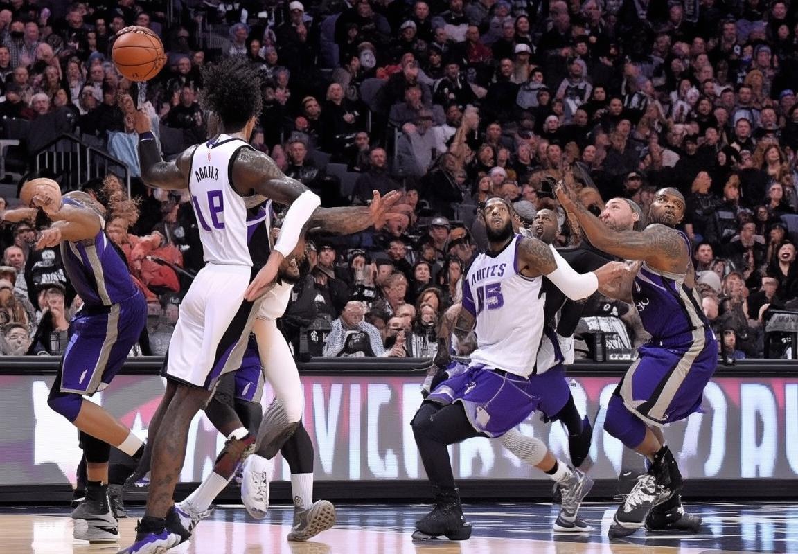 2017年NBA布鲁克林篮网与萨克拉门托国王对决：心态与团队协作的较量(图2)